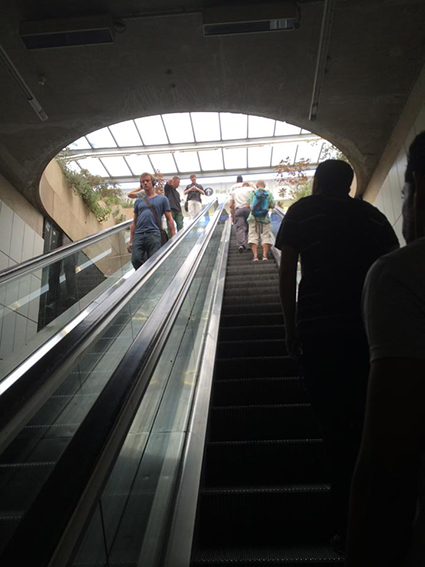 エスカレーター